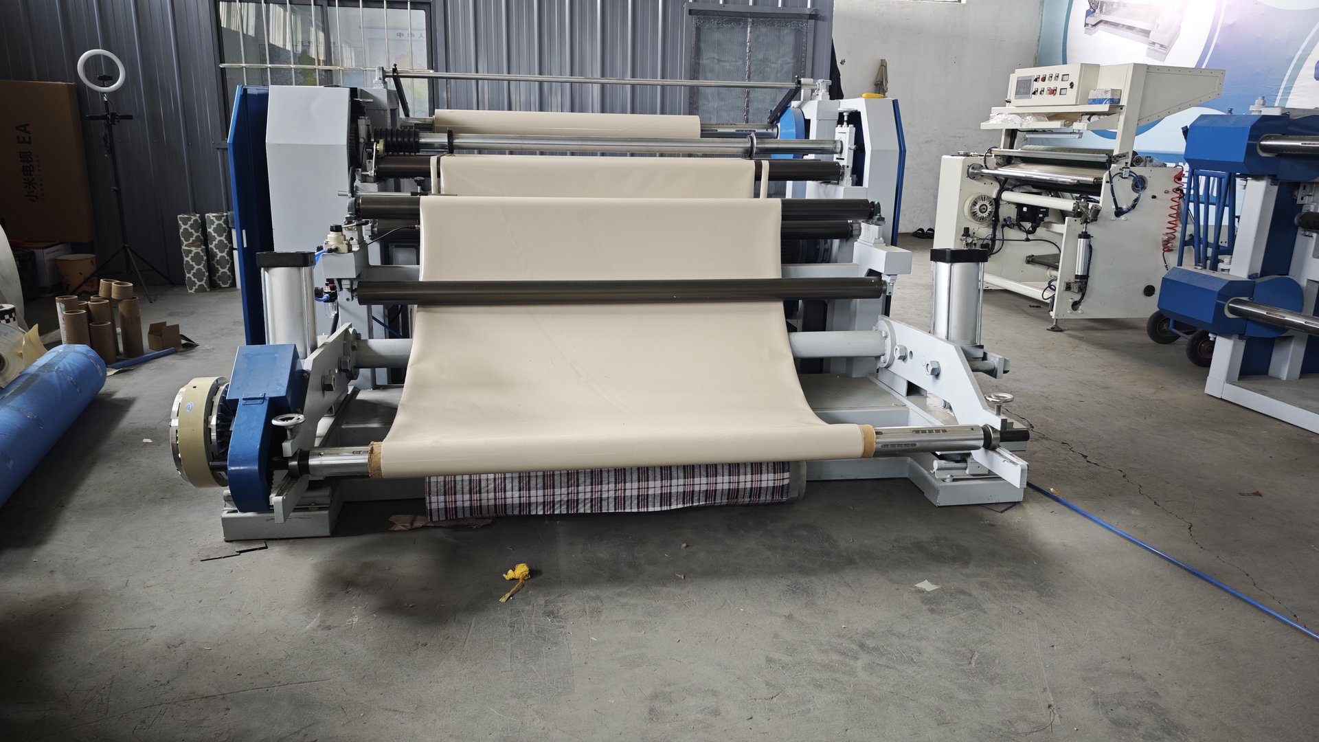 Slitter rewinder equipment in production workshop